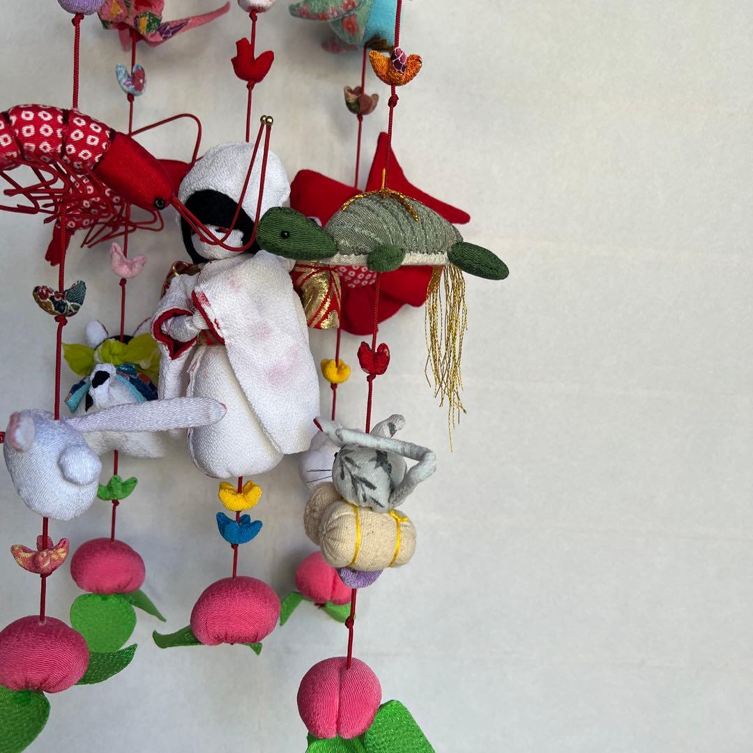 ちりめん吊るし飾り　　三月　（雛飾り）