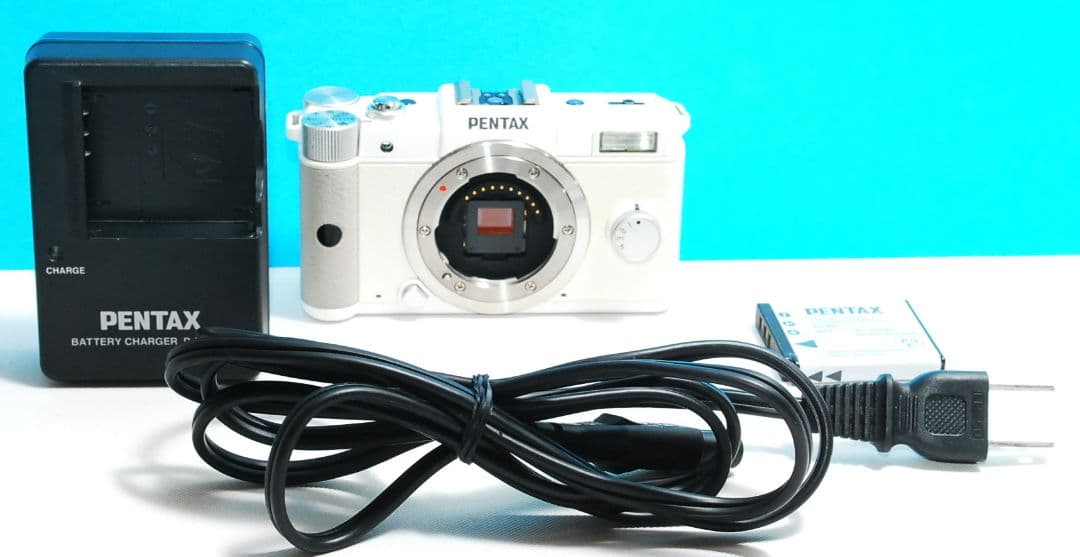 PENTAX Q ボディ ホワイト 送料無料 ペンタックス PENTAX Q レンズ