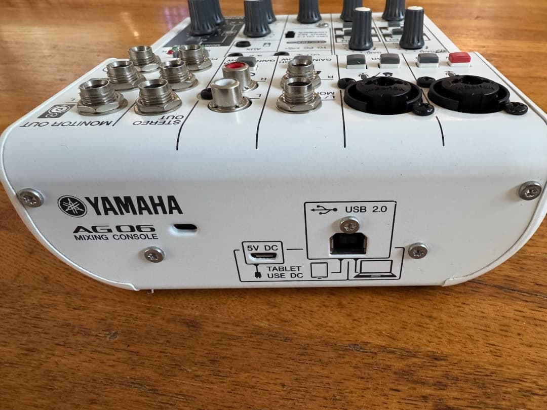 【美品】YAMAHA AG06 ウェブキャスティングミキサー