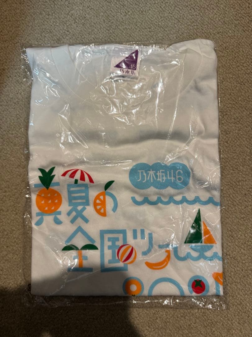 佐藤璃果　直筆サイン 真夏の全国ツアー2025 ライブTシャツ