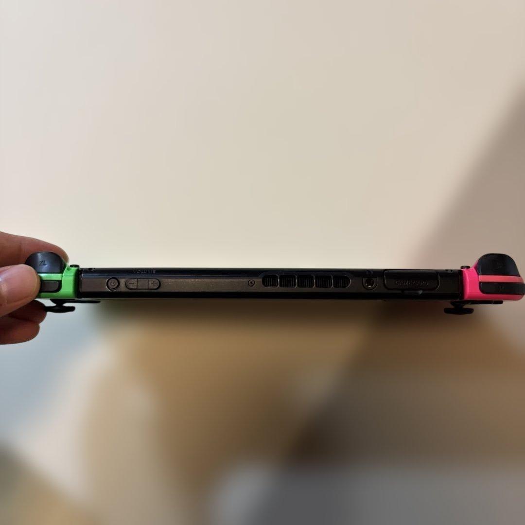 Switch1 本体 Splatoon2 版コントローラー3つ付き