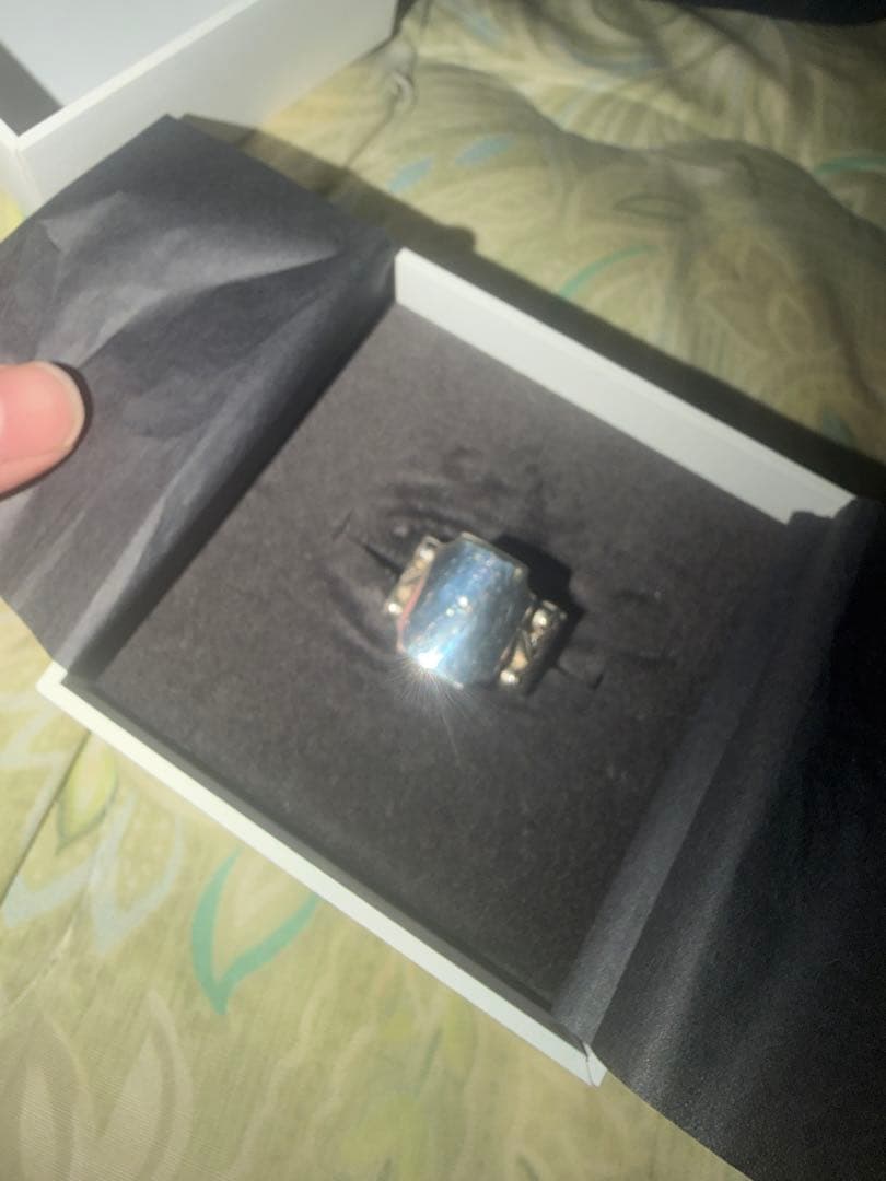 h’eres MAJESTY CROWN RING DIA 21号