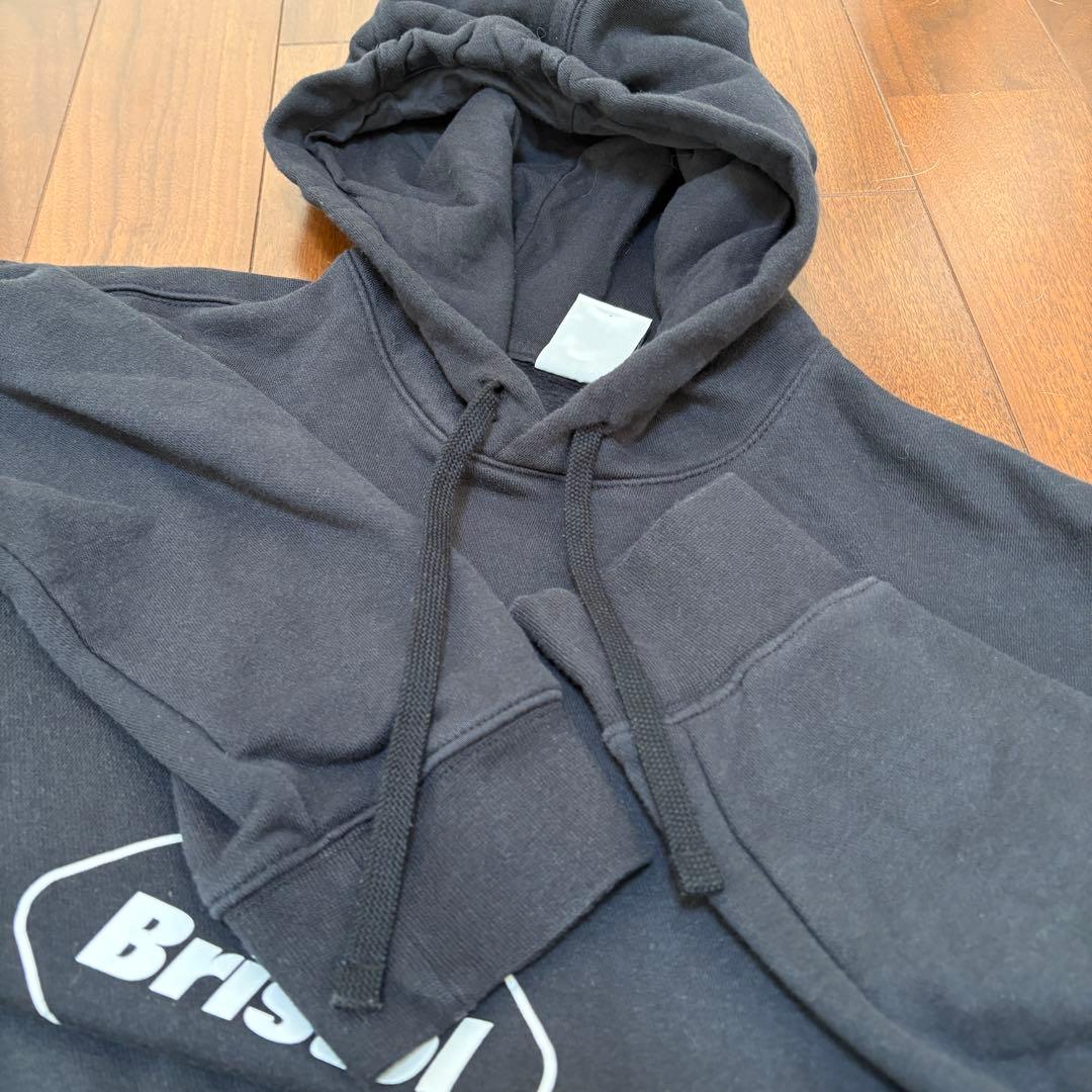 【激レア】FCRB Bristol ×NIKE プルオーバー 完売モデル 大きい