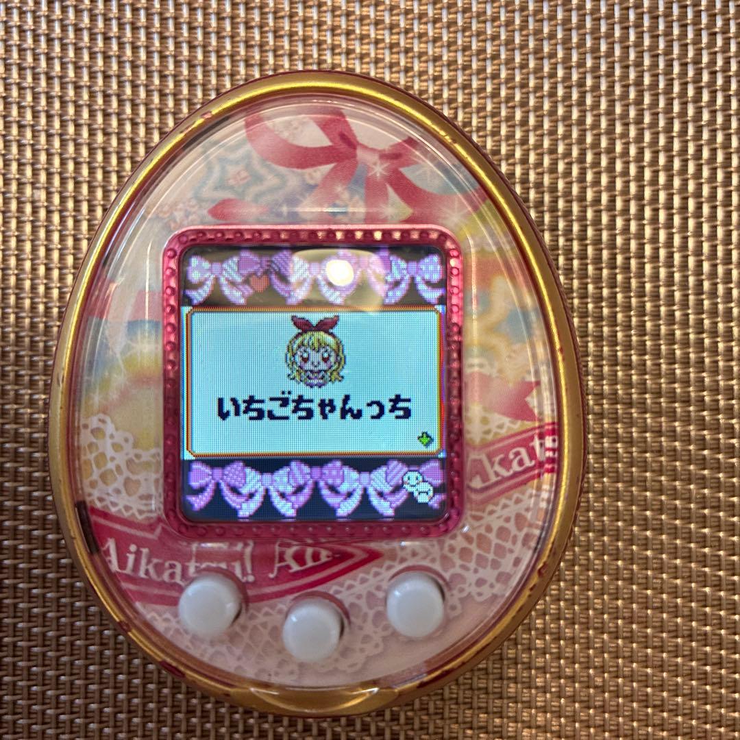 【動作確認済み】たまごっち4U ピンク ストラップ＆カバー＆4Uカード2枚付き