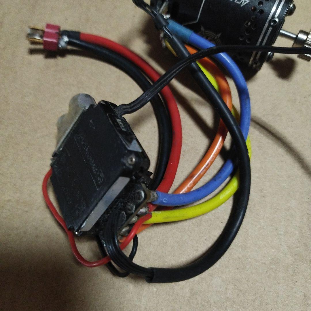 ヨコモ　RD2.0ドリフトシャーシ走行少ない　おまけモーター、アンプ付き