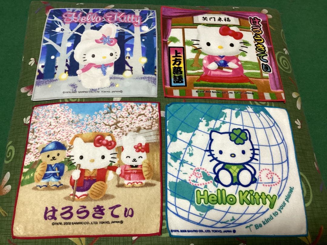 ハローキティ　ご当地タオルハンカチ