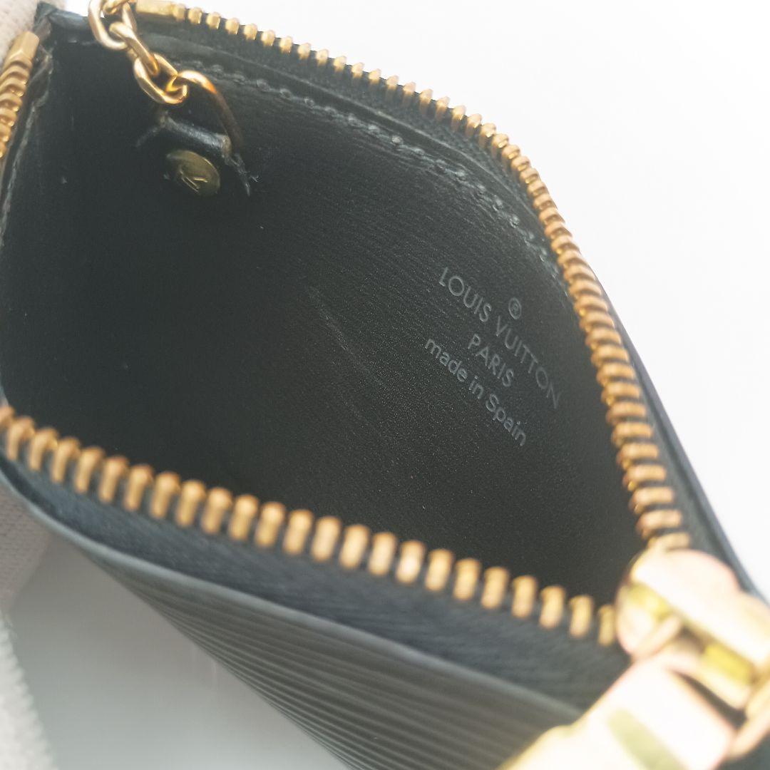 【美品SS】ルイヴィトン　ポシェットクレ　エピ　ノワール　黒　ケース