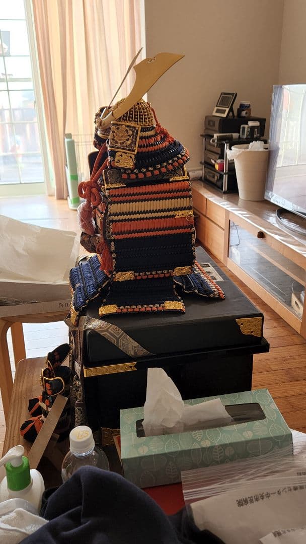 鈴甲子雄山の10号鎧、倉庫より掘り出しジャンク扱いで出品。鍬形は