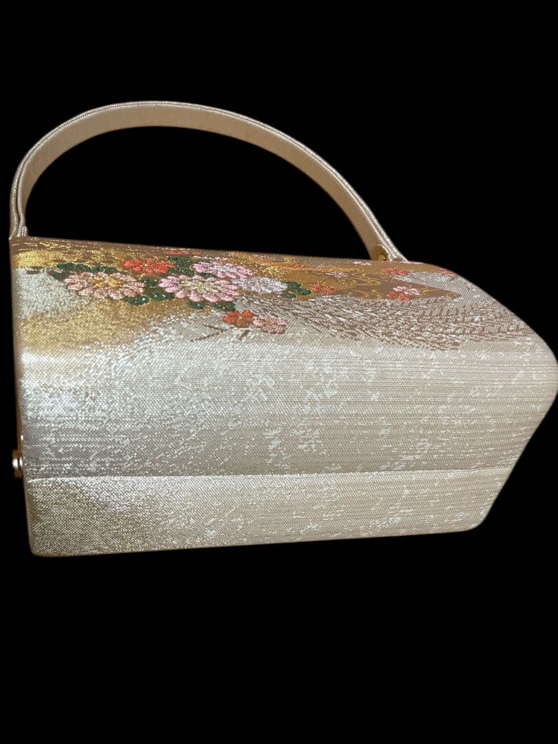 上品✨草履と和装バッグセット【木箱、手鏡付】帯地の淡いゴールド　金銀刺繍