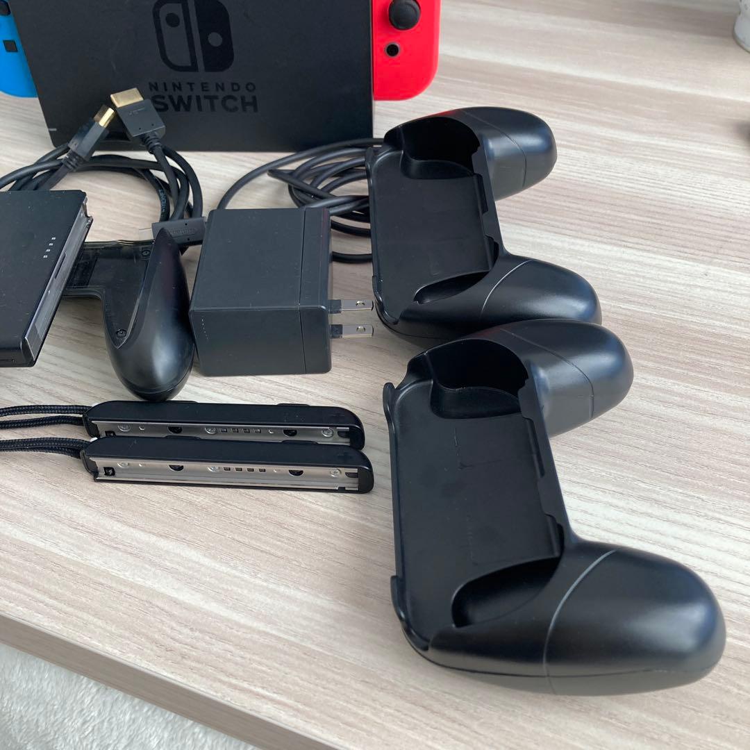 Nintendo Switch 本体 + 付属品全て