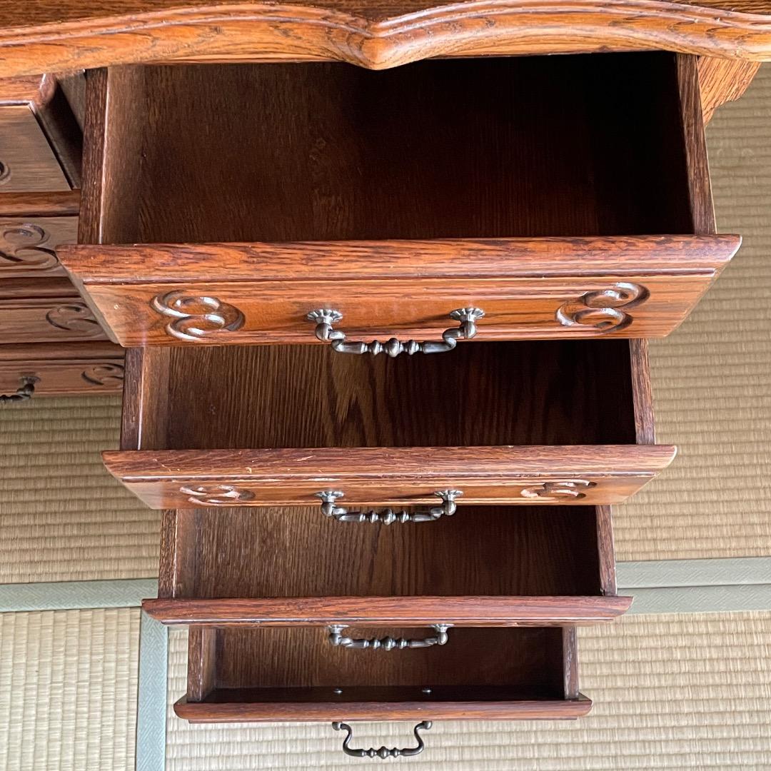 三越家具 ブルージュ／高級チェスト／高級家具・ルーマニア製・猫脚