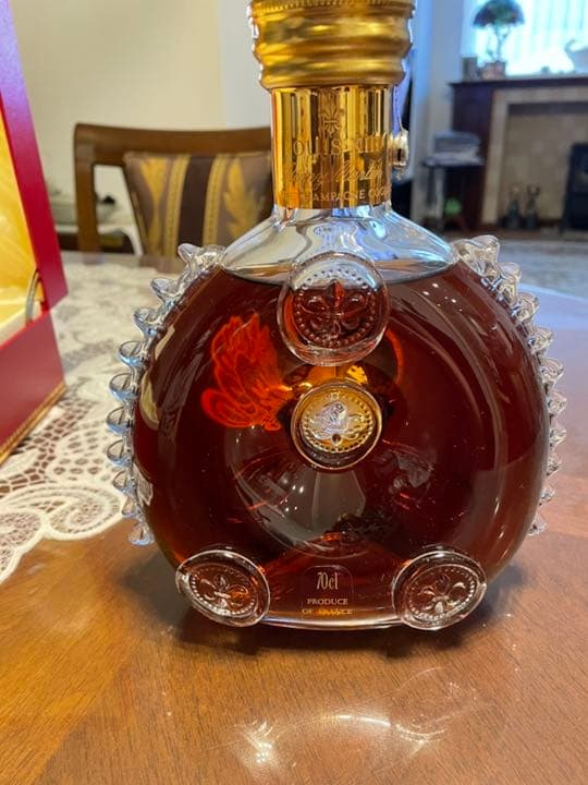 レミーマルタン、LOUIS XIII（ルイ13世）クリスタルボトル金キャップ