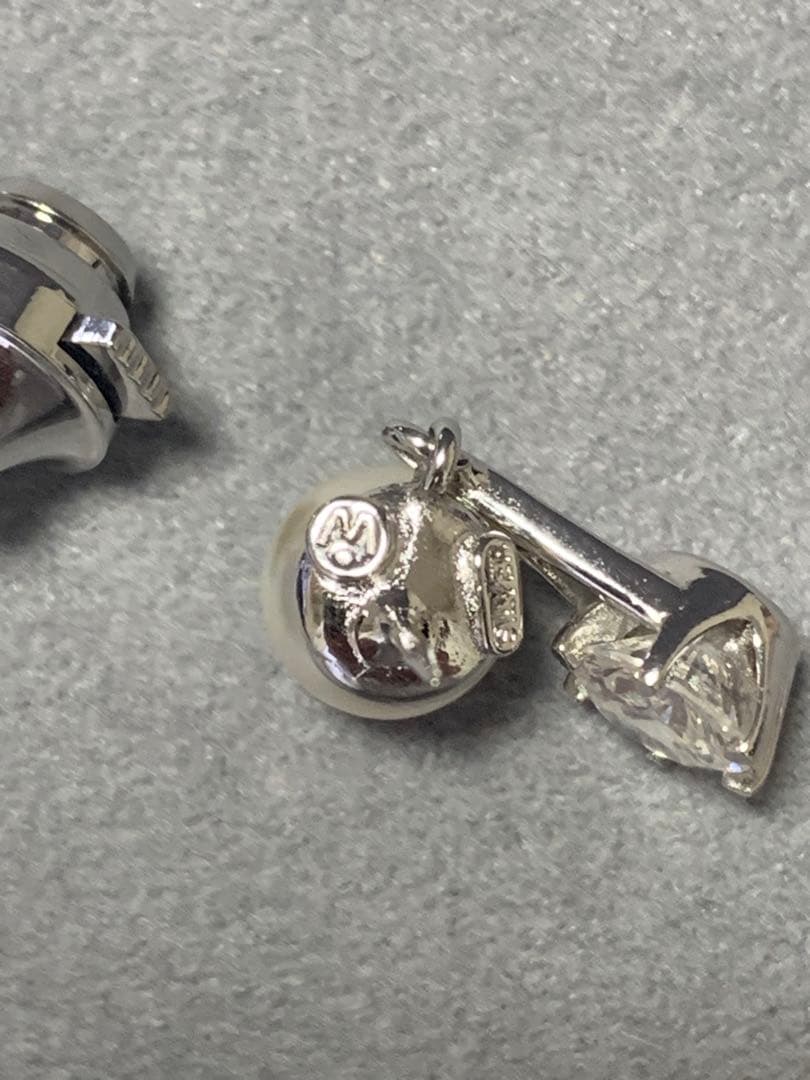 ☆MIKIMOTO☆パール×揺れるビジュー ピンブローチ