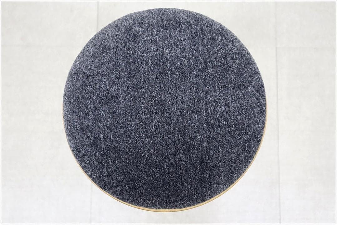 1 NEALD ニールド スツール 1脚 パイン無垢材 木製 チェア 丸椅子