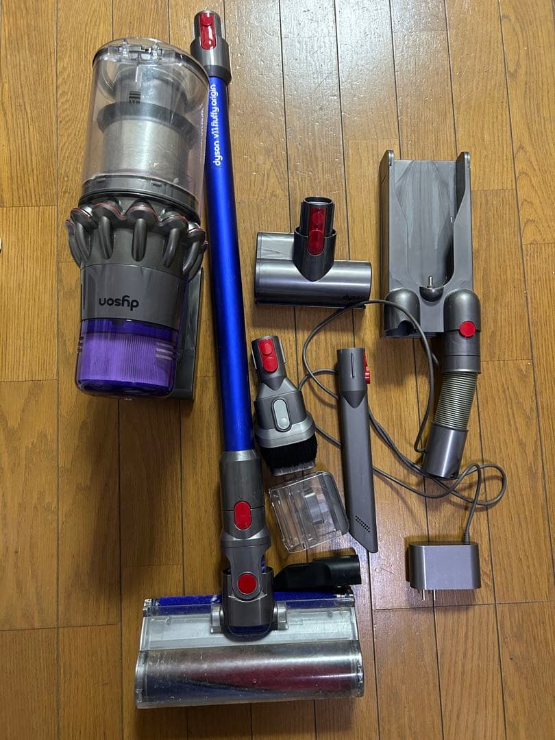 Dyson V11 Fluffy Origin 本体ジャンク品 - メルカリ