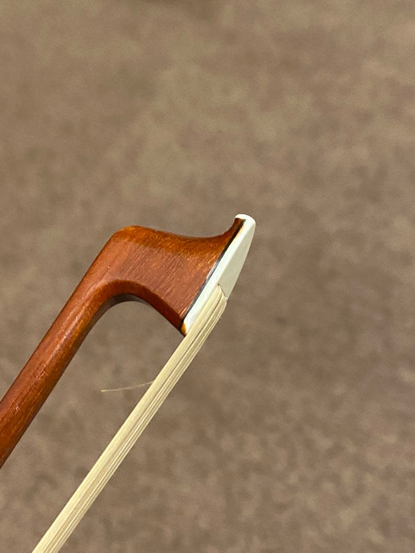 スズキバイオリン 1/2サイズ ケース・松脂・肩当て付き