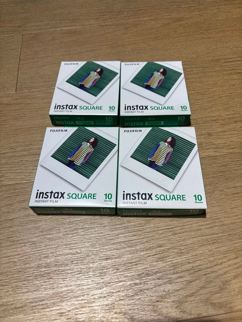 LEICA ライカゾフォート用インスタントカラーフィルムネオゴールド 4箱