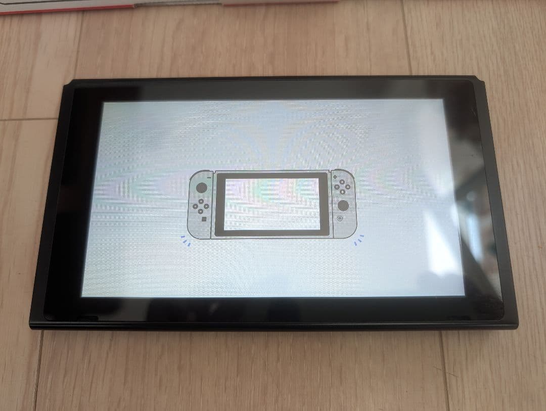 う*ん様 Nintendo Switch ＋コントローラー充電器