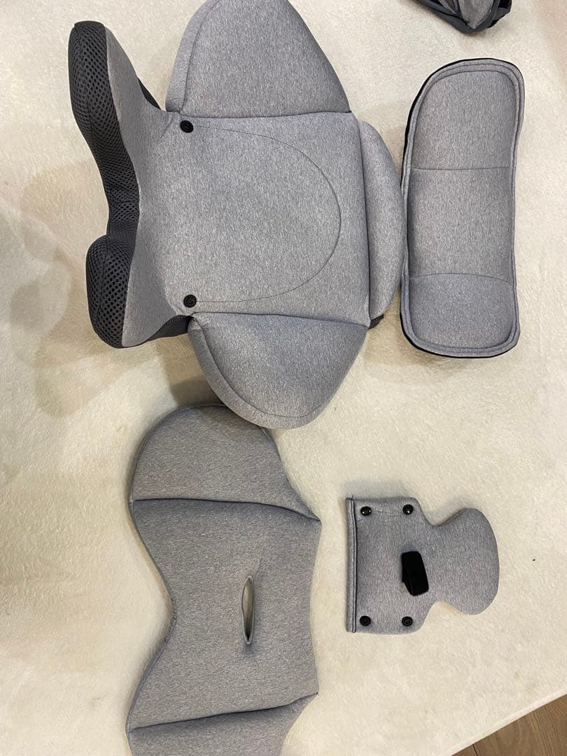 Aprica クルリラAC チャイルドシート グレー