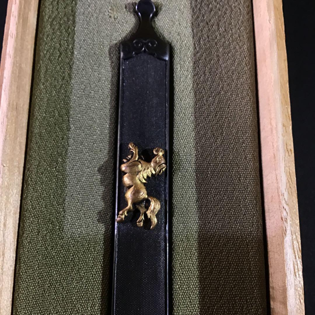 赤胴金色絵高彫 「跳躍馬図」 笄 後藤 - 工芸品通販