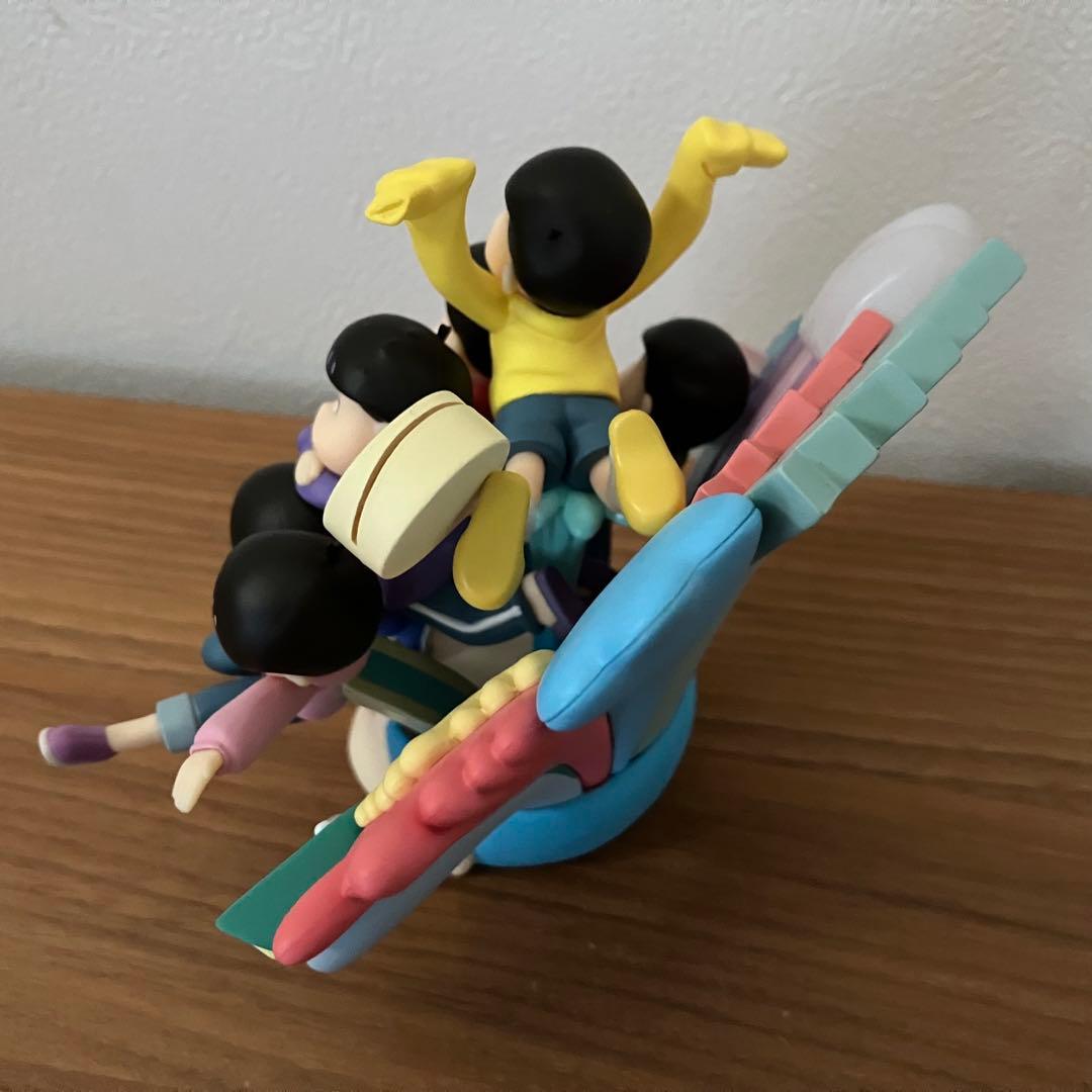 美品 おそ松さん 松野兄弟 ジオラマフィギュア