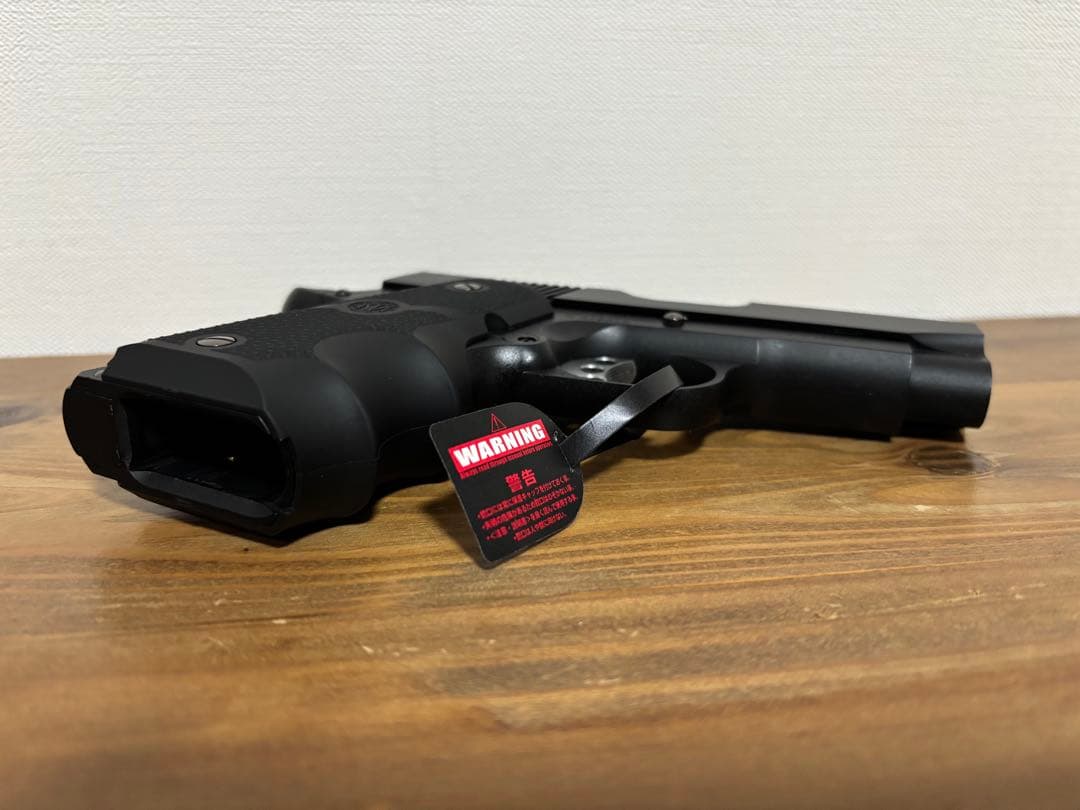 東京マルイ V10 Ultra Compact BLACK