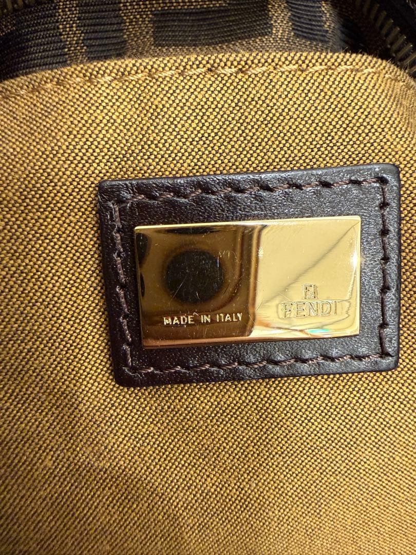 Fendi FFロゴショルダーバッグ