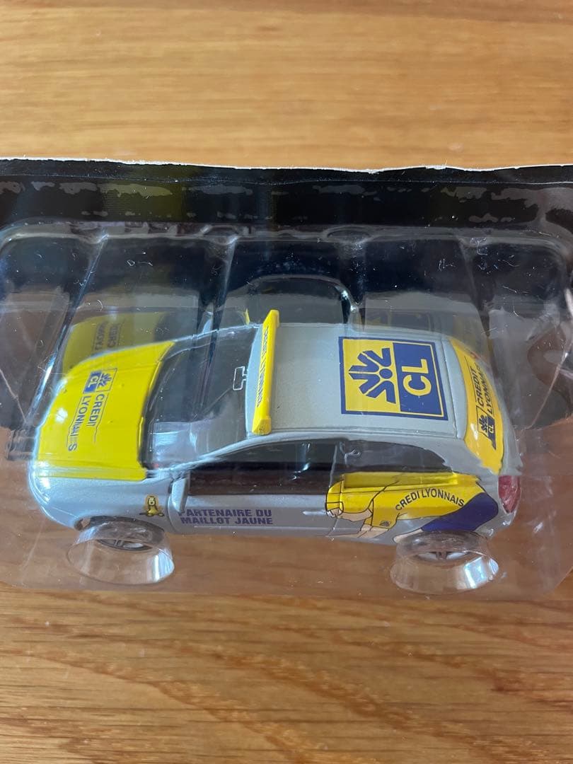 ツールドフランス】フィアットStilo 2002年モデルキャラバンカー