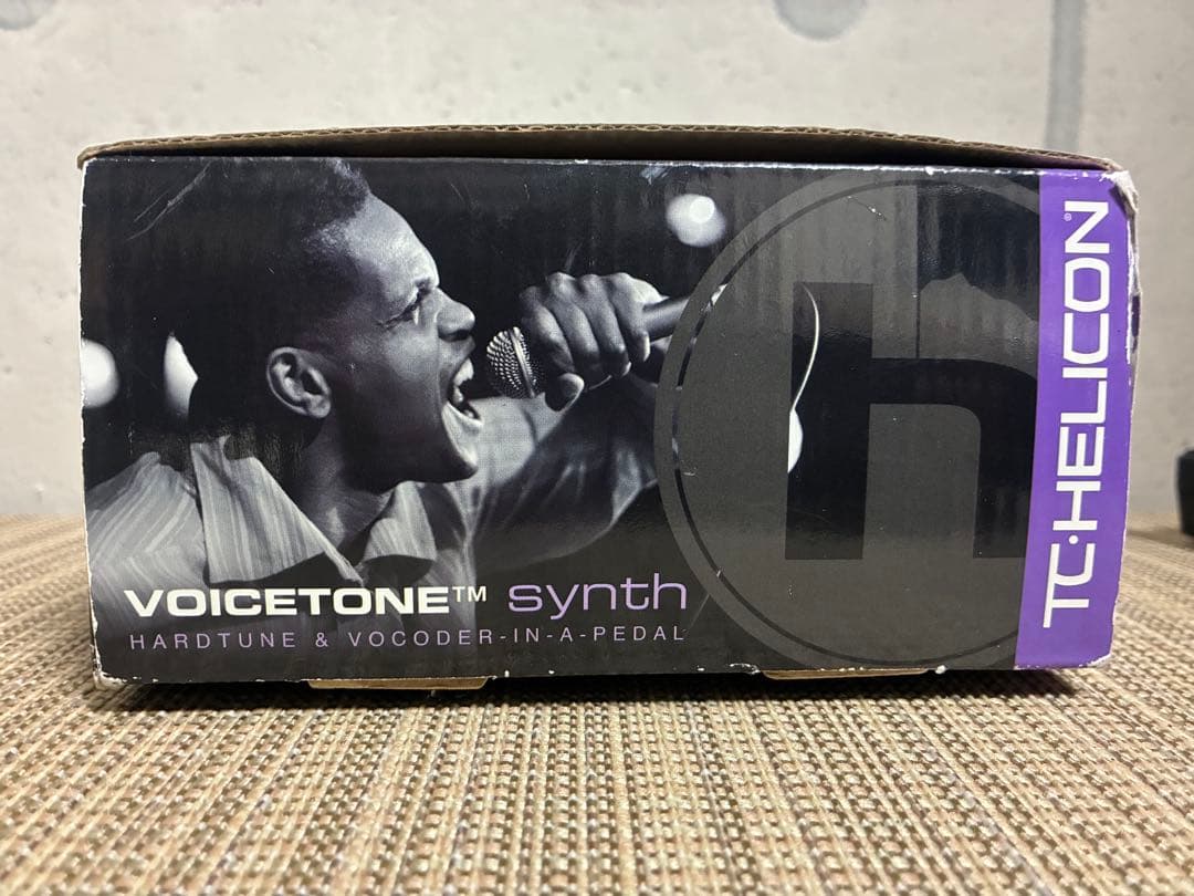 TC-HELICON Voicetone Synth ボーカルエフェクター