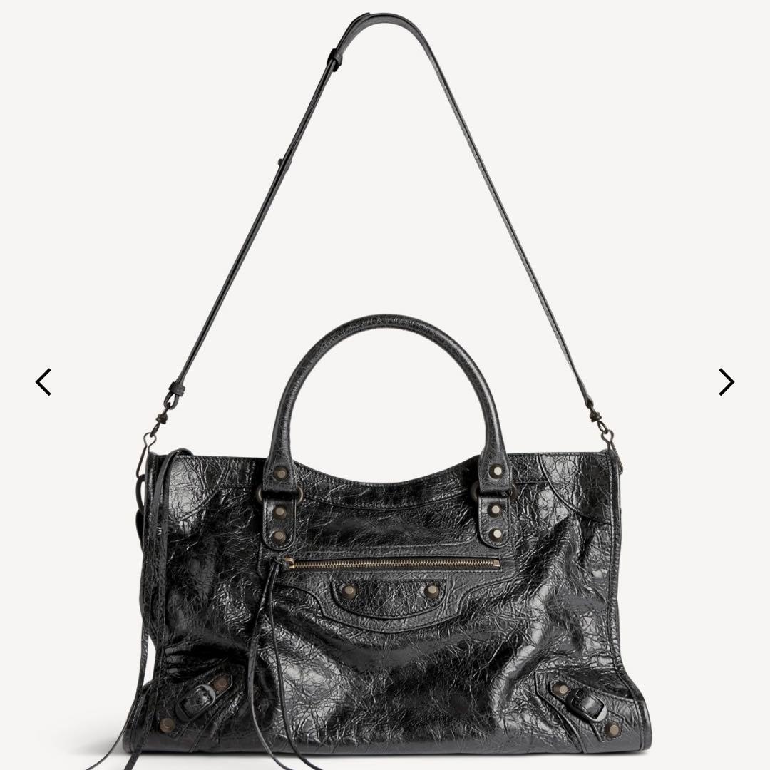 使用3回程度　バレンシアガ　Le City バッグ ミディアム ブラック