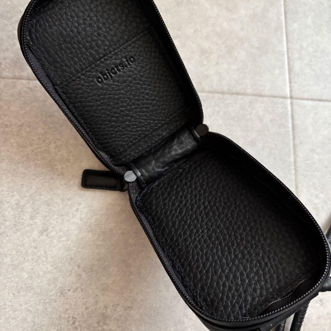 objcts.ioストラップ付マイクロバッグ