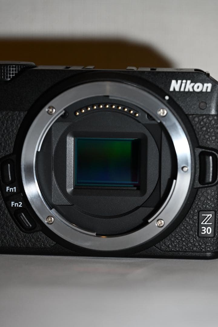 Nikon Z30 ボディ】シャッター約12,000回 ウィンドジャマー付き