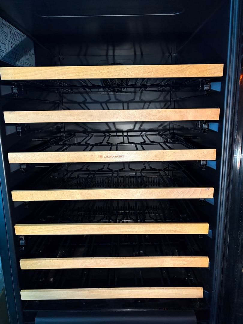 さくら製作所　 SAKURA WORKS SV155　ワインセラー 155本収納