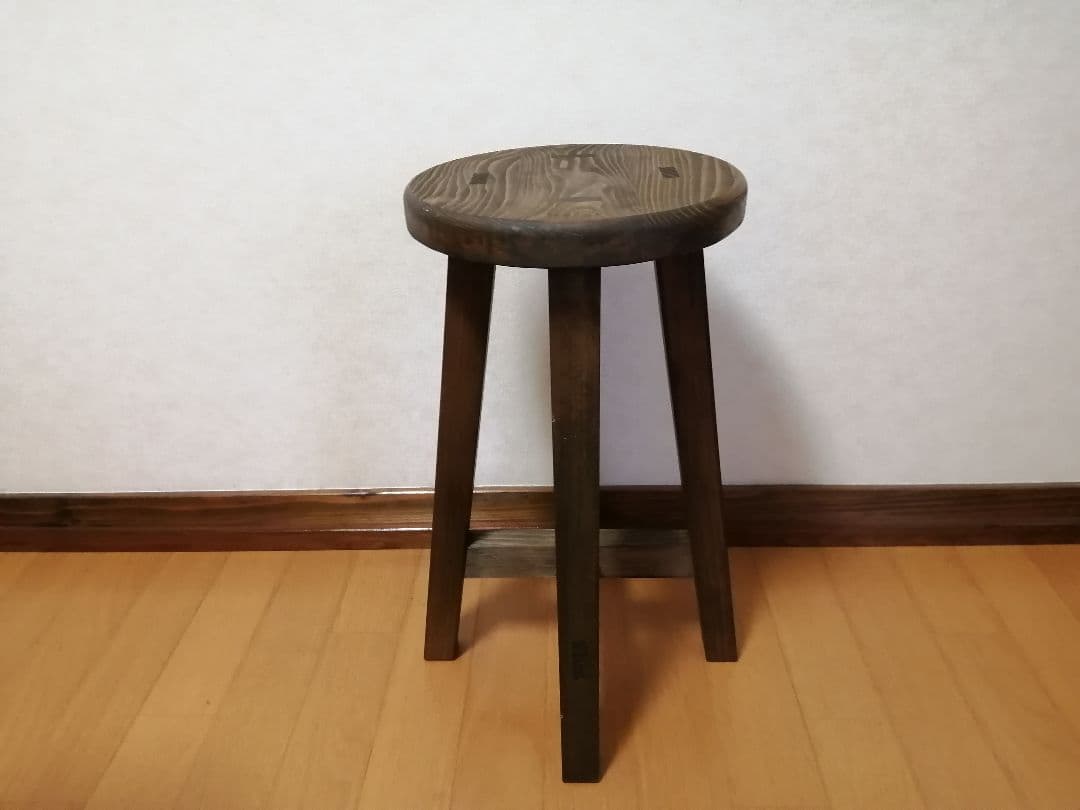 木製スツール　３脚セット　高さ52cm　丸椅子　stool　猫犬