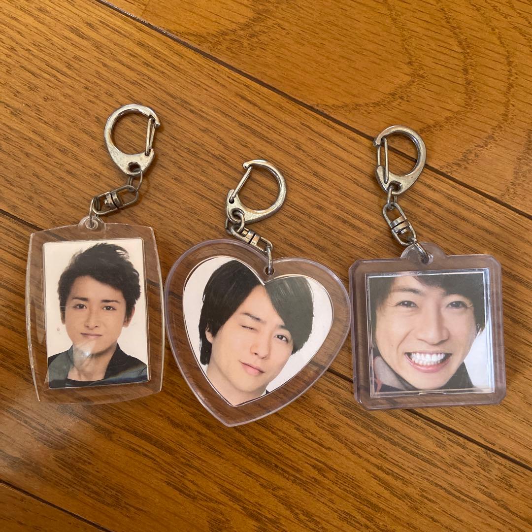 嵐 ガチャガチャ キーホルダー - メルカリ