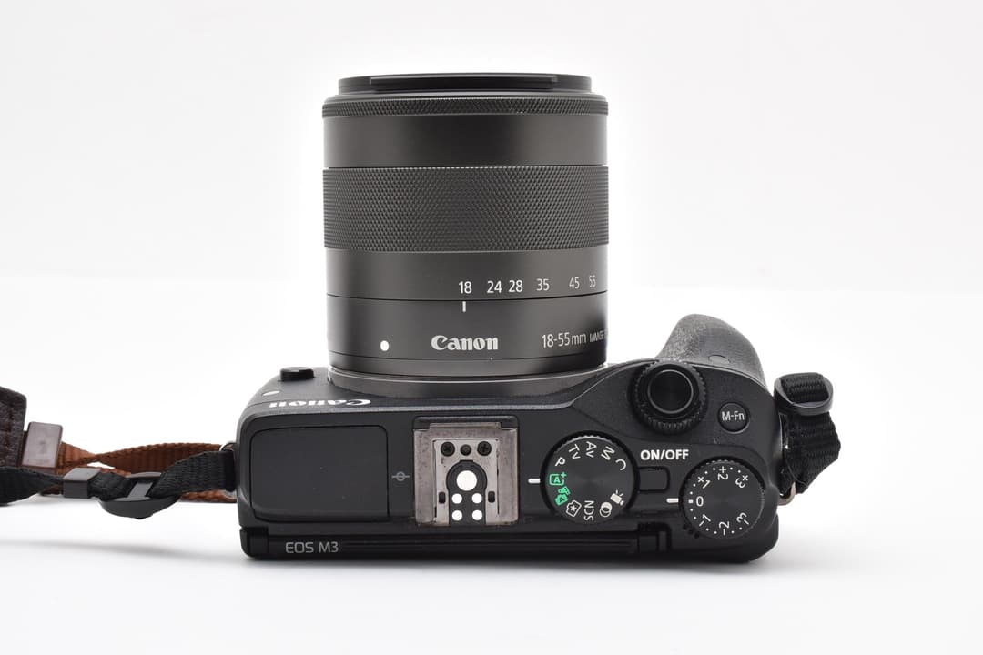 美品 Canon EOS M3 レンズキット + マイク 美品 Canon EOS M3 レンズキット