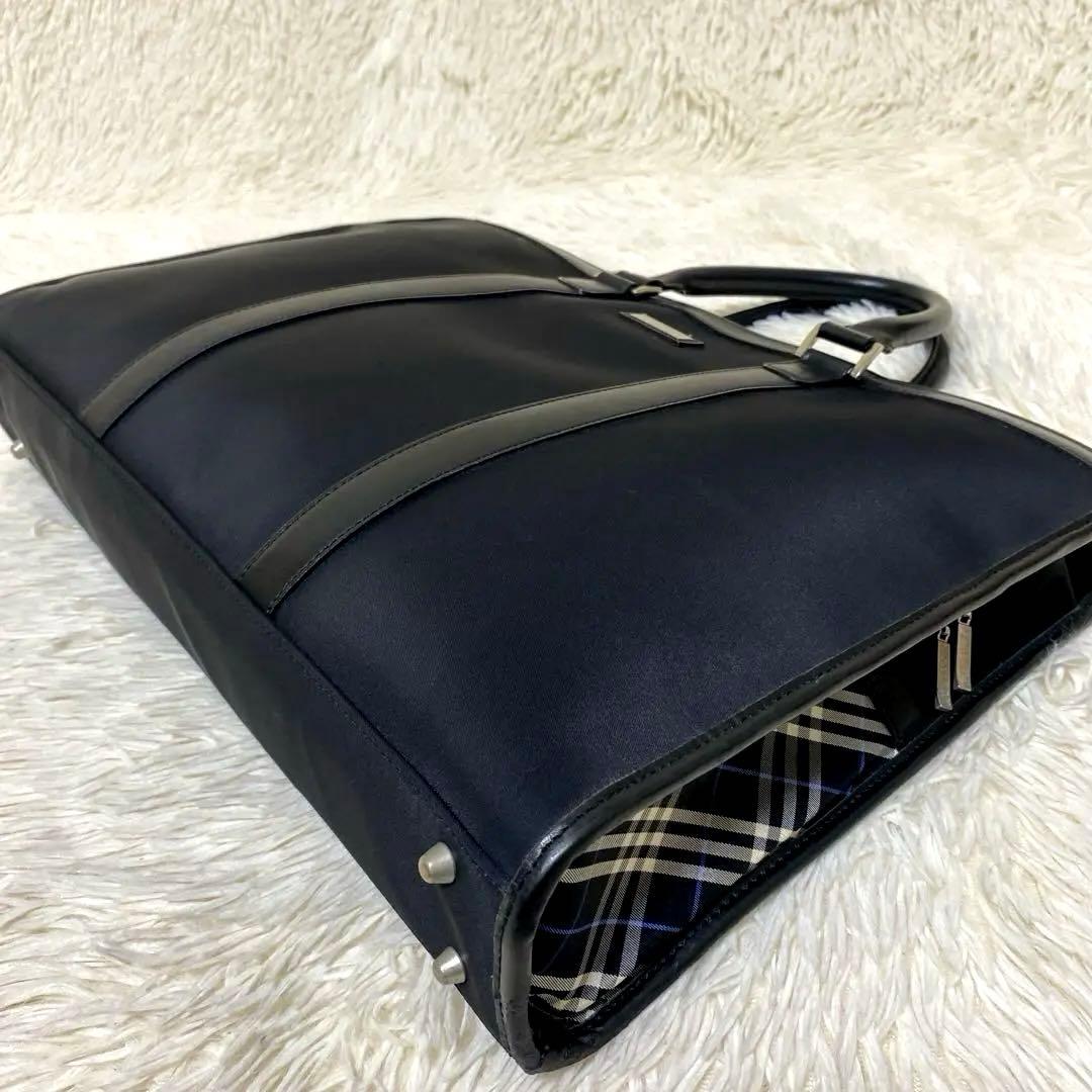 バーバリー ビジネスバッグ ノバチェック ロゴプレートナイロン レザー　ブラック
