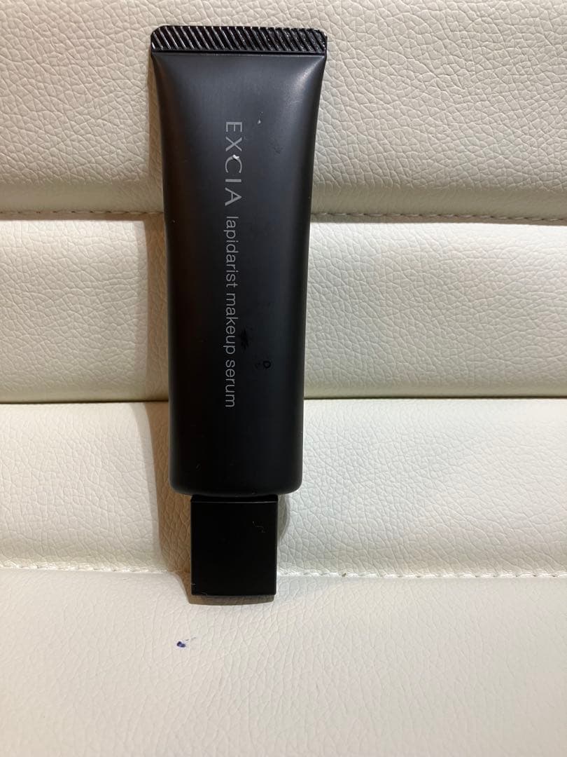 アルビオンエクシア　アンテリサンスエマルジョンファンデーションNA201