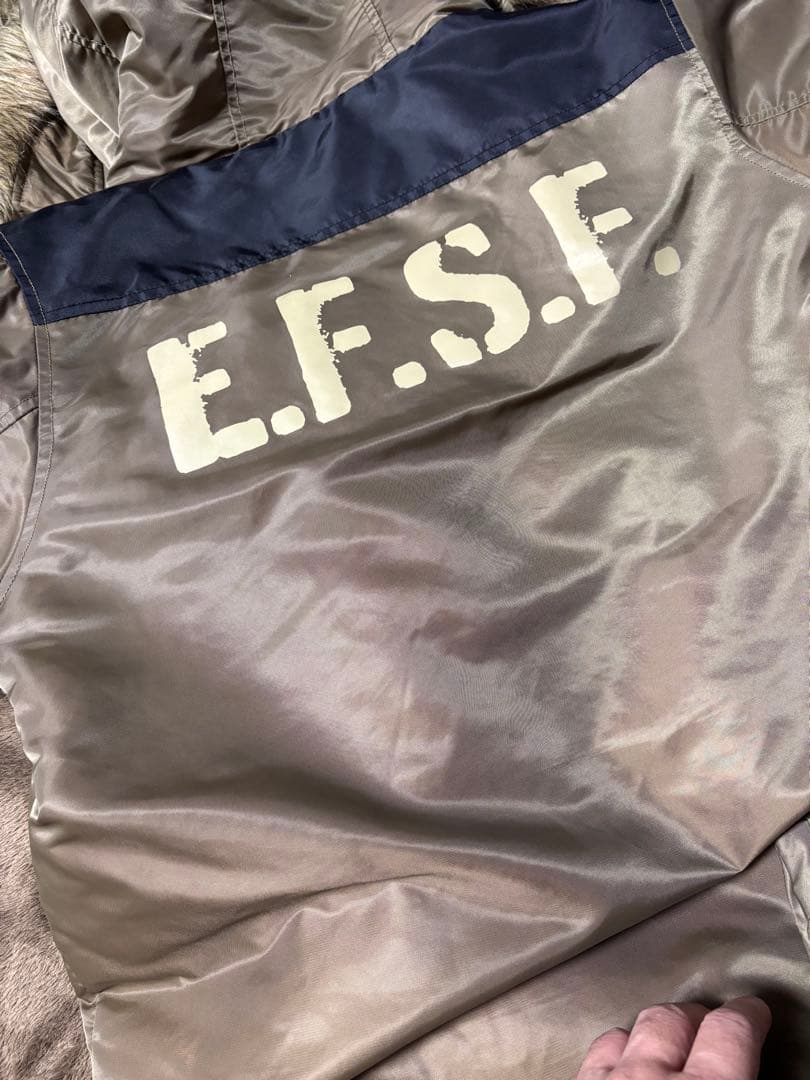 ガンダム　コスパ　ジャケットXL 入手困難