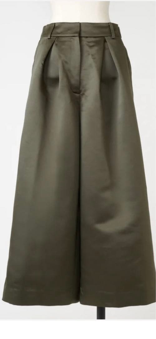 新品heve サテンフレアガウチョパンツ362024AW