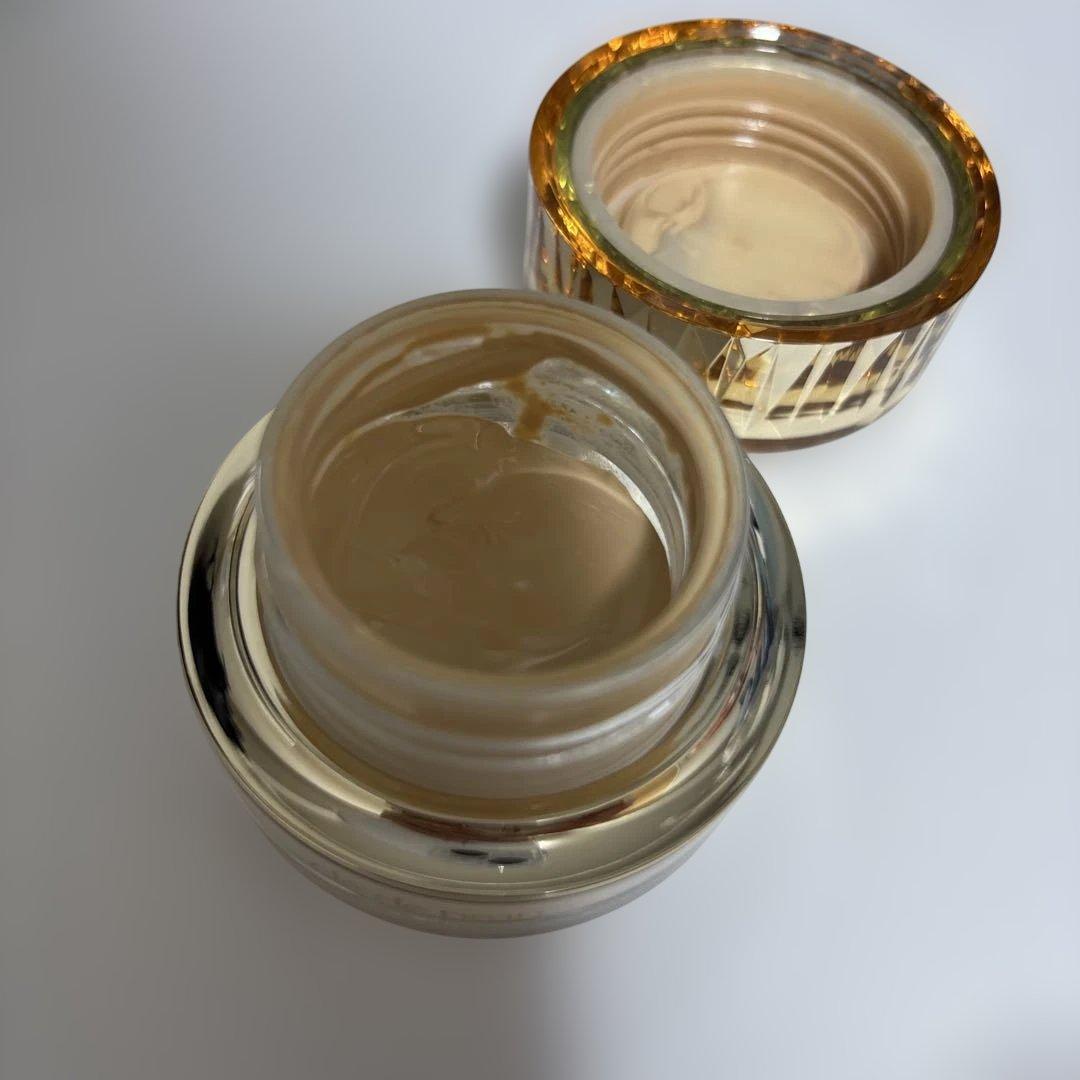 クレ・ド・ポー ボーテ(ル・フォンドゥタンn オークル10)