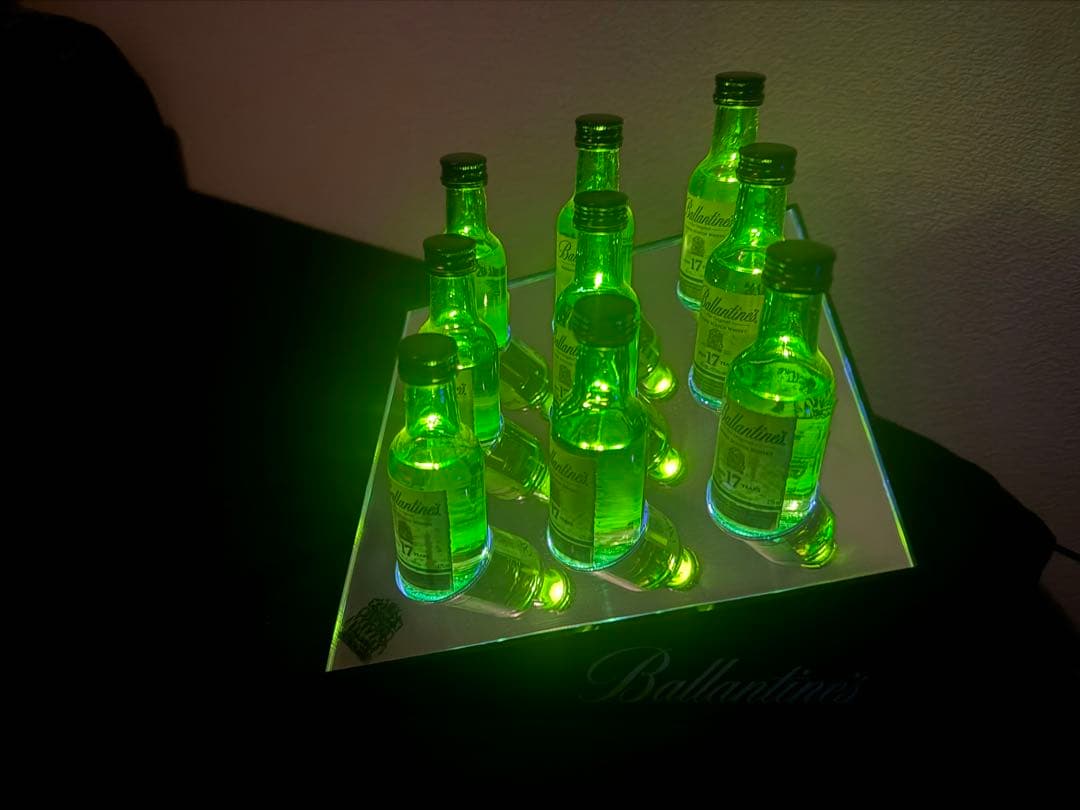 バランタイン17年 ミニチュアボトル ディスプレイ 非売品