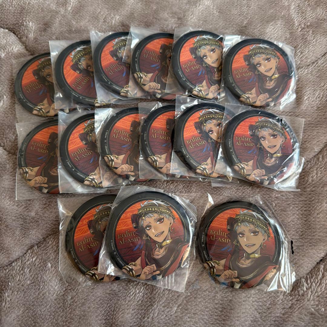 ツイステ カリム 缶バッジ 寮服 15点 - メルカリ