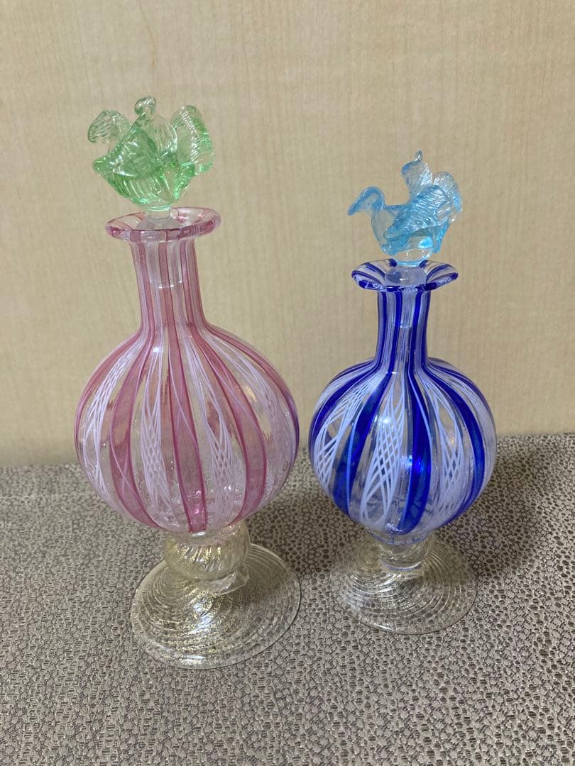 ベネチアングラス　レース瓶 ベネチアングラス ムラーノ 香水瓶 マリンブルー白レース - メルカリ