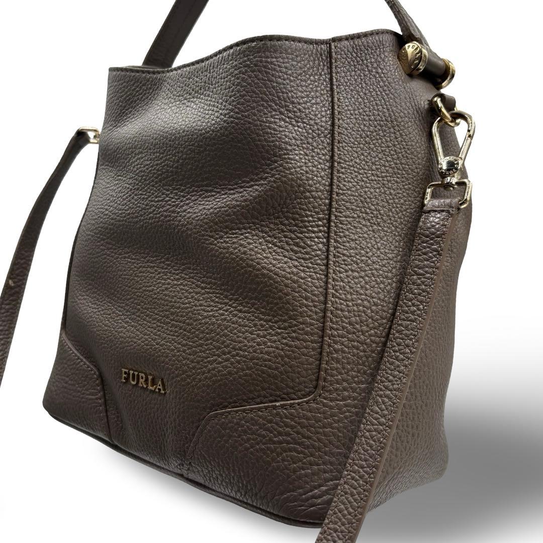 【良品】フルラ　カプリッチョ　2way ショルダーバッグ　ハンド　グレー斜め掛け