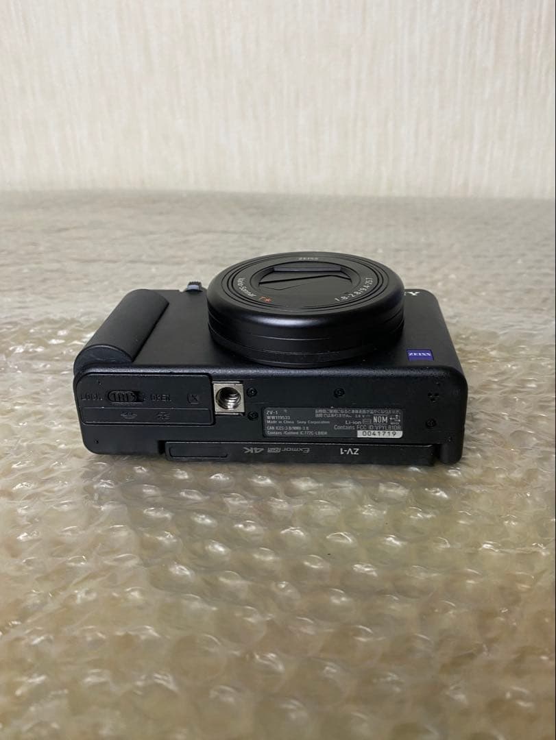 ウサギ プロフ必読様専用】 SONY ZV-1とシューティンググリップ