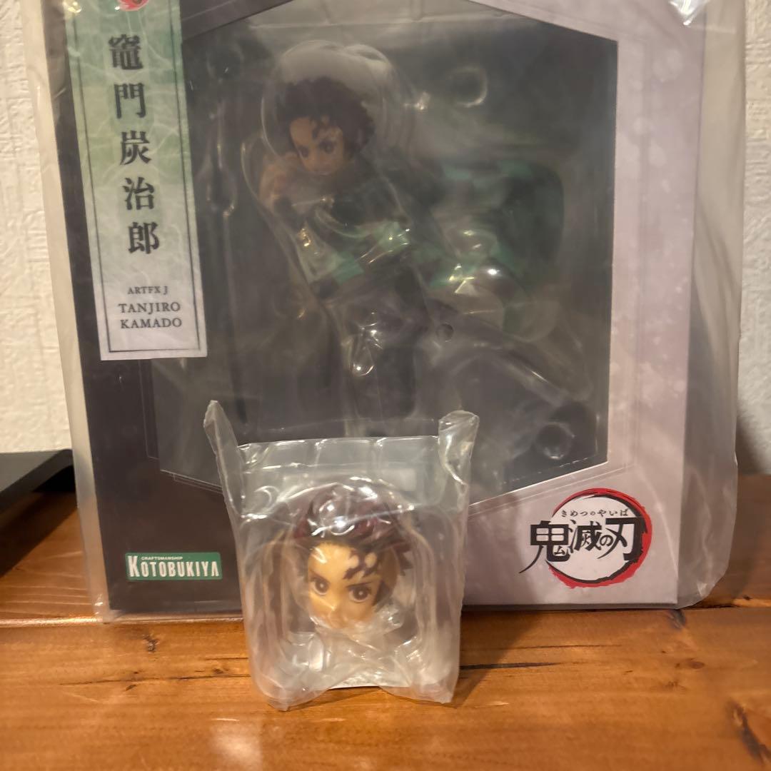 ARTFX J 鬼滅の刃 煉獄、炭治郎、伊之助 善逸 顔替パーツ付き 4体