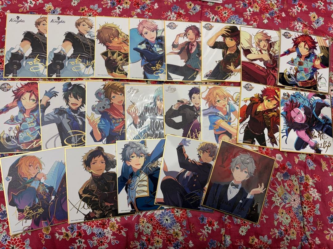 あんスタ グッズ まとめ売り 大量 340点 缶バッジ アクリルスタンド など