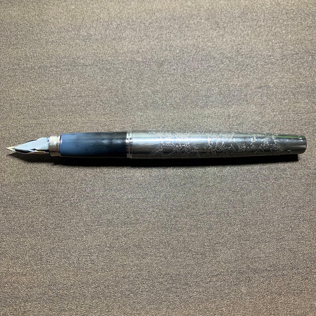 Platinum プラチナ 万年筆18KWG SV925 細字リビエール 銀河