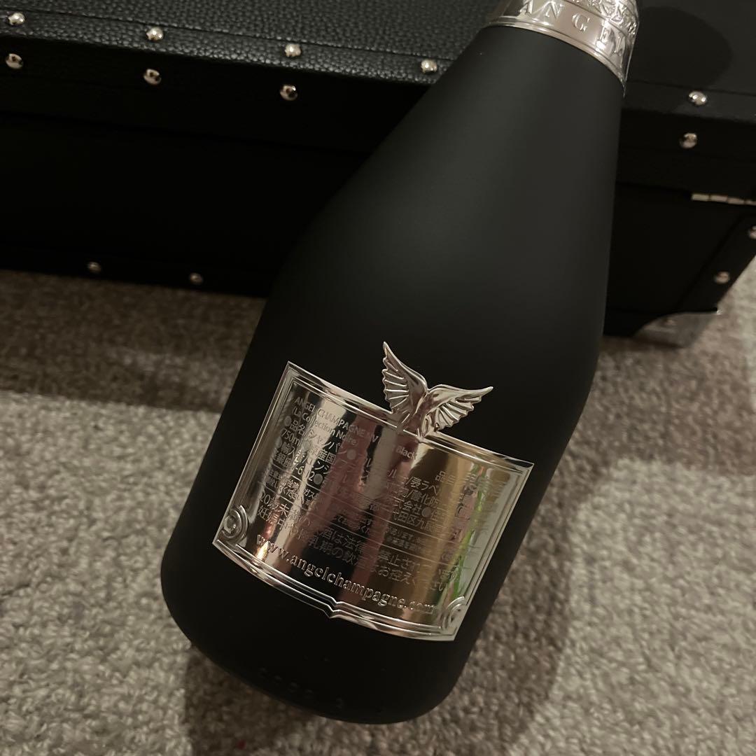 エンジェルシャンパン ブラック